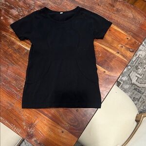Lululemon swiftly Tec Black Women's Top